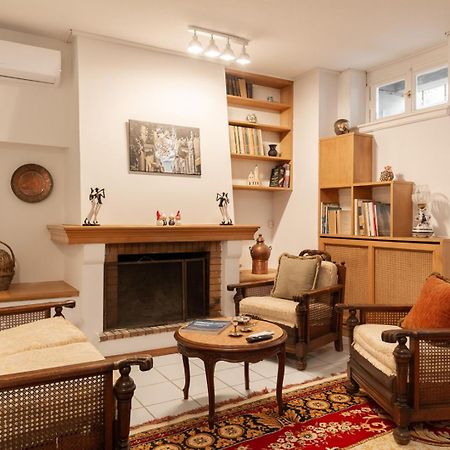 Athenian Getaway Villa In Plaka With Acropolis View By Athenian Homes Extérieur photo